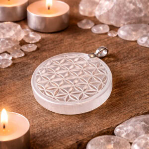 pendentif sélénite fleur de vie