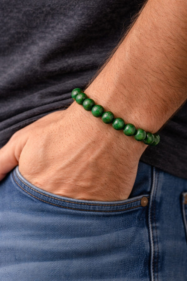 bracelet jade vert 8 mm pierre de chance , harmonie et abondance